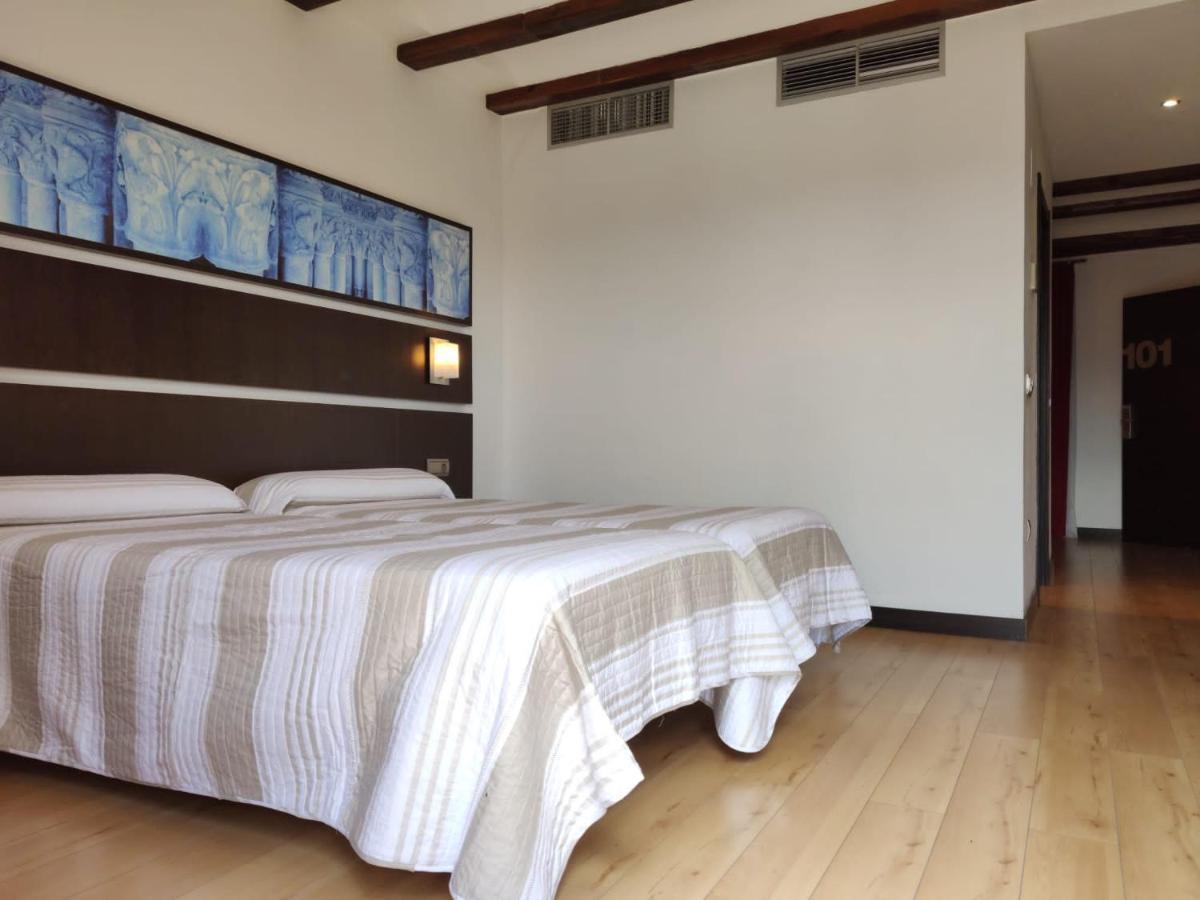 Hotel Rey Sancho Наварете Екстериор снимка