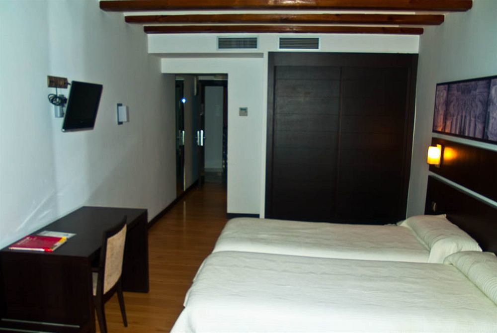 Hotel Rey Sancho Наварете Екстериор снимка
