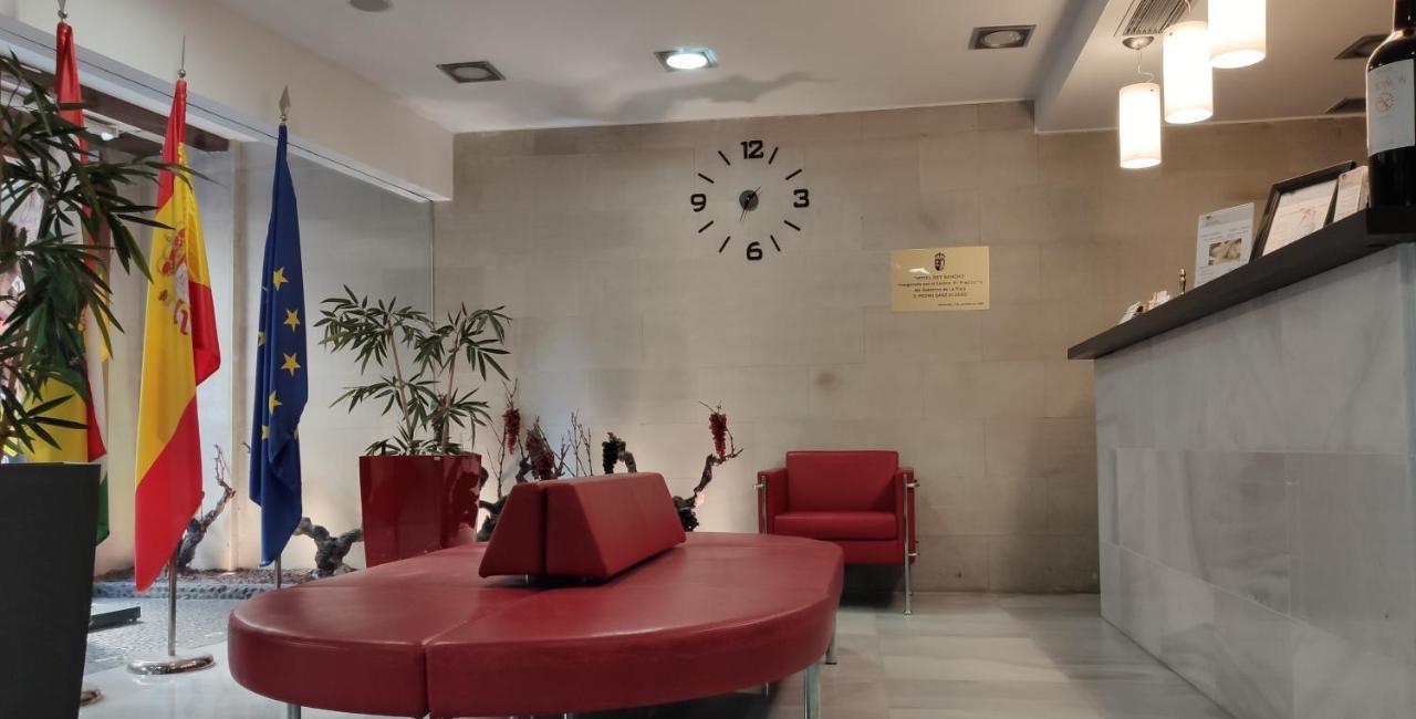 Hotel Rey Sancho Наварете Екстериор снимка