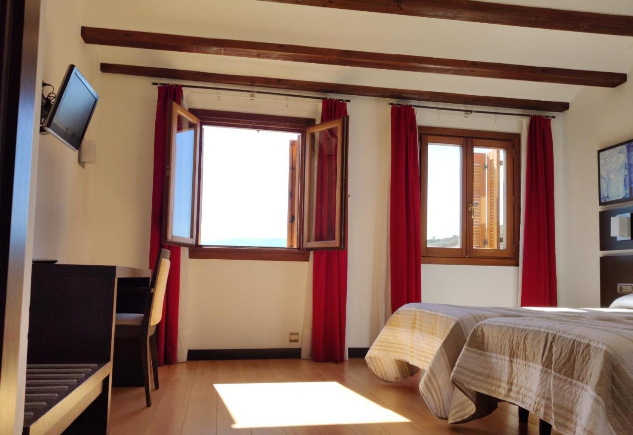 Hotel Rey Sancho Наварете Екстериор снимка